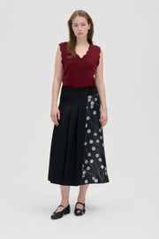 Stine Goya Hybrid Pleated Midi Skirt Skirt Bouquet In Pieces