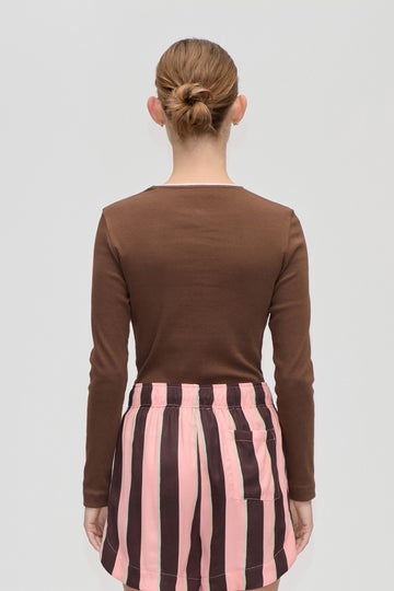 Stine Goya Long Sleeve Rib Top Top Chicory Coffee