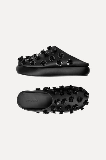 Stine Goya SGSeoul Mules Footwear Black 3D Flowers